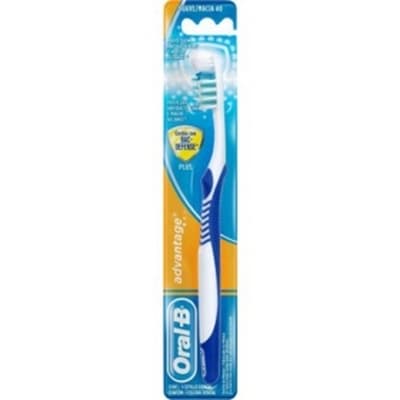 ESC DENT ORAL B 40 ADVANTAGE HAL. PURO